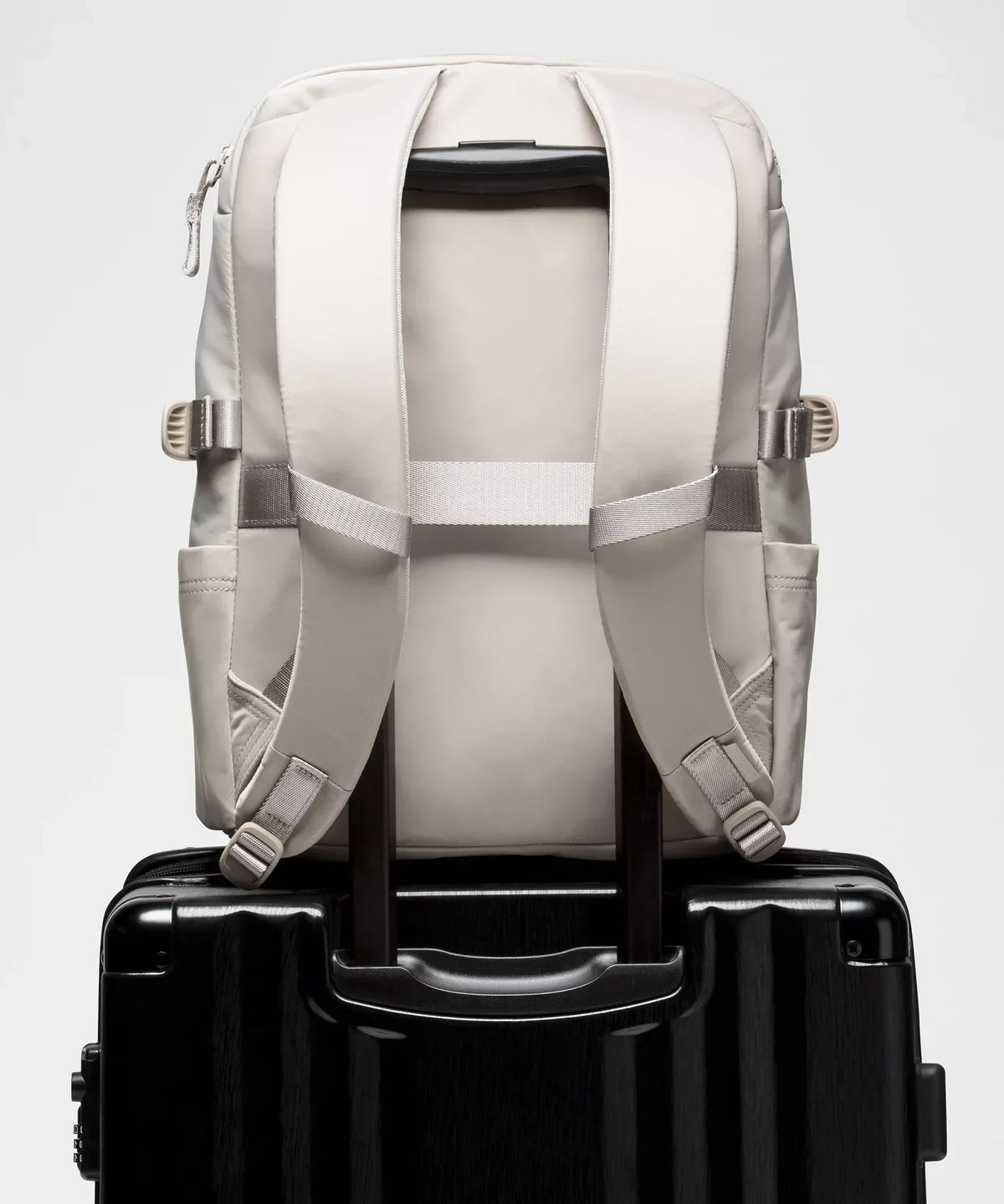 New Crew Backpack 22L