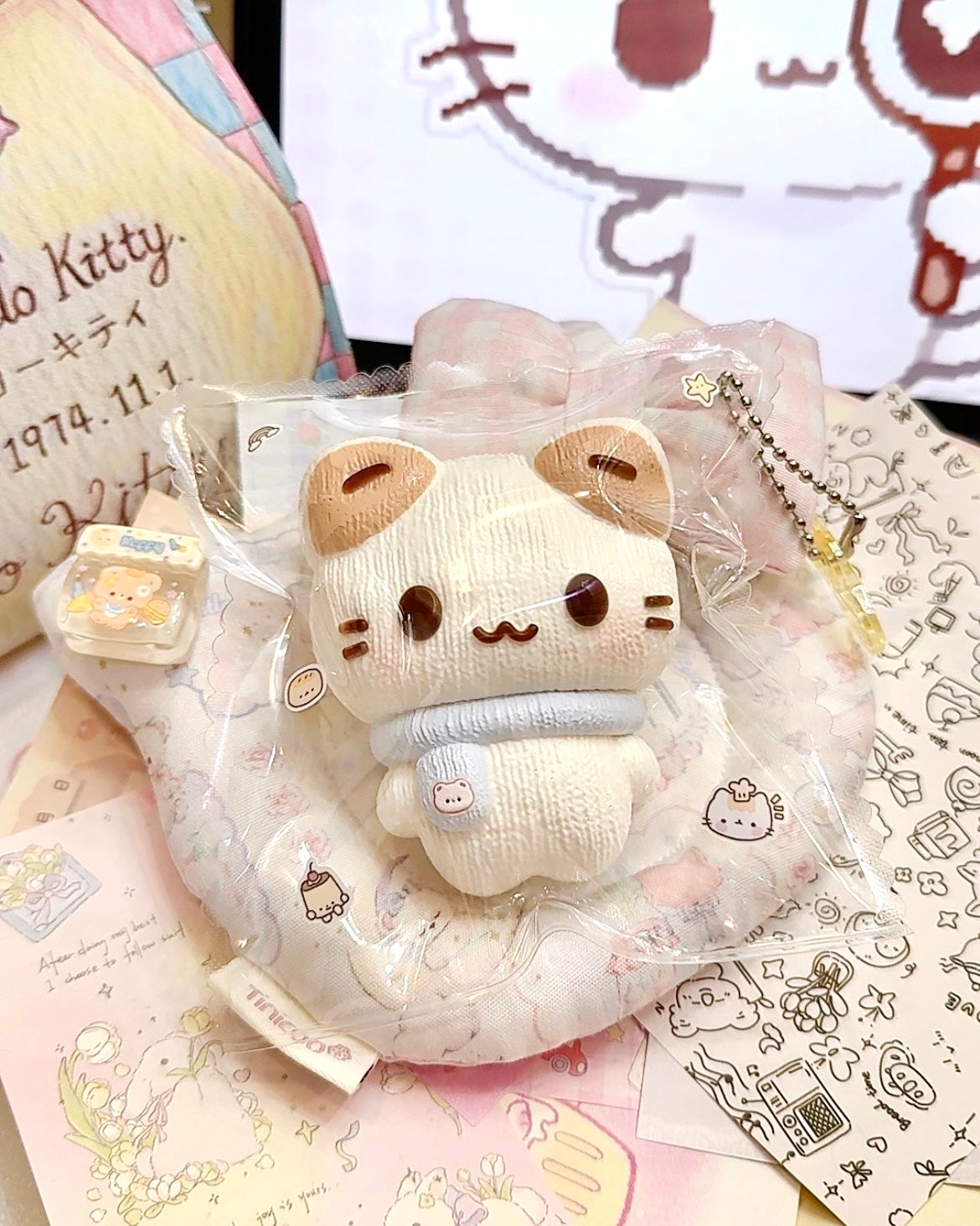 Scarf Kitty Cat Squishy Stress Relief Decompression Toy