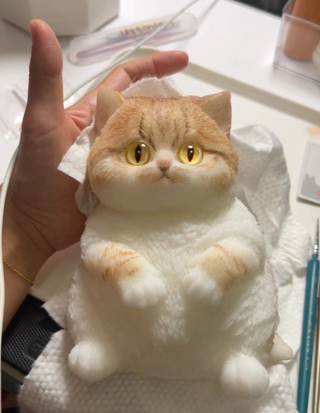 Big Kitty Squishy Stress Relief Toy with a Storage Cart