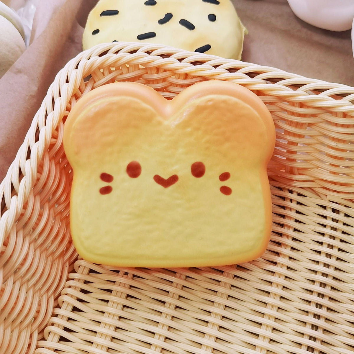Slow Rising Squishy Stress Relief Decompression Toy