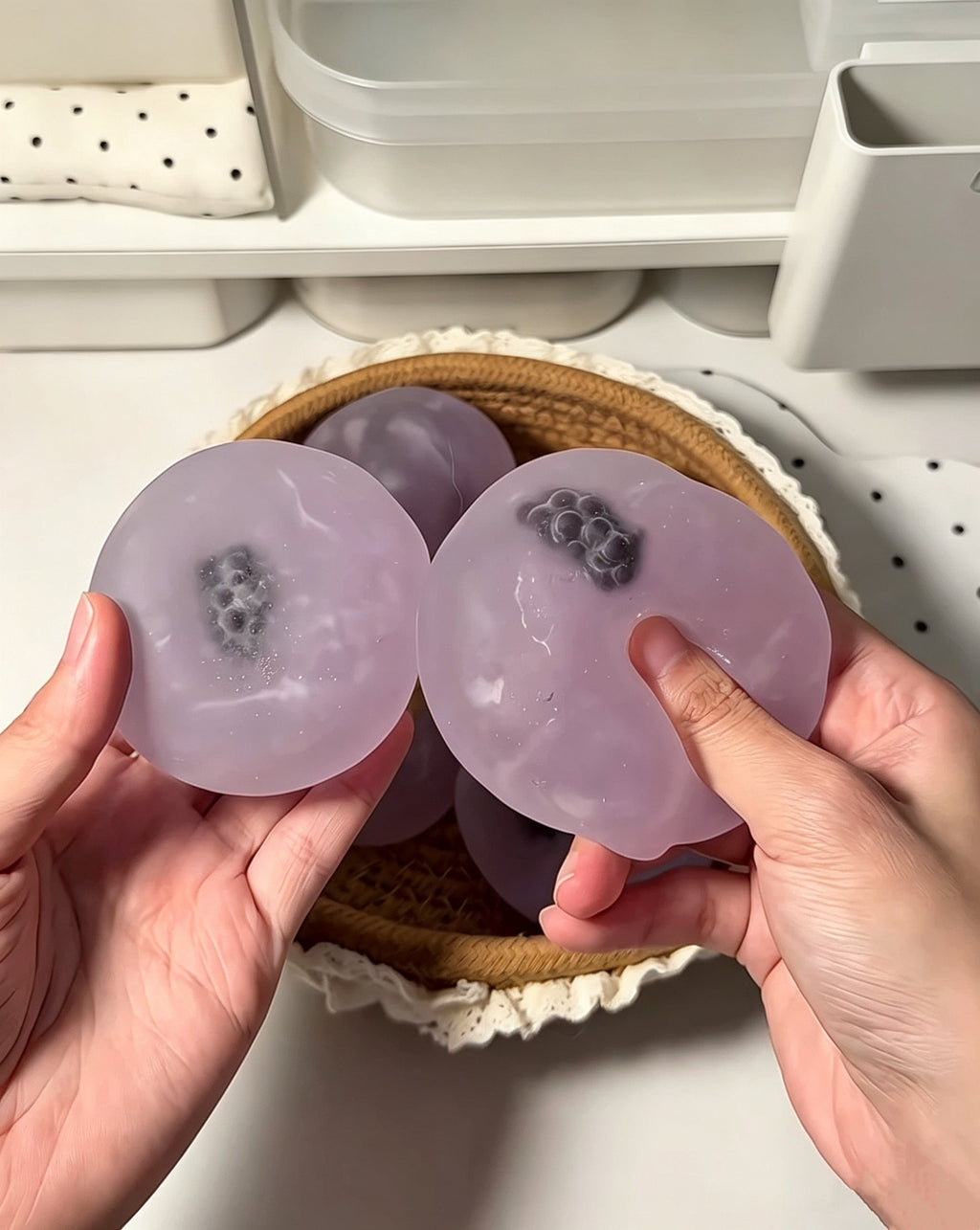 Coconut Oil Grapes Stress Ball Squishy Stress Relief Decompression Toy