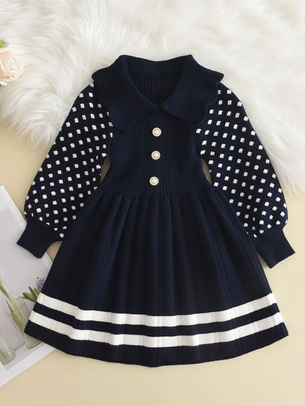 Adorable Polka Dot Sleeve Pleated Knit Dress