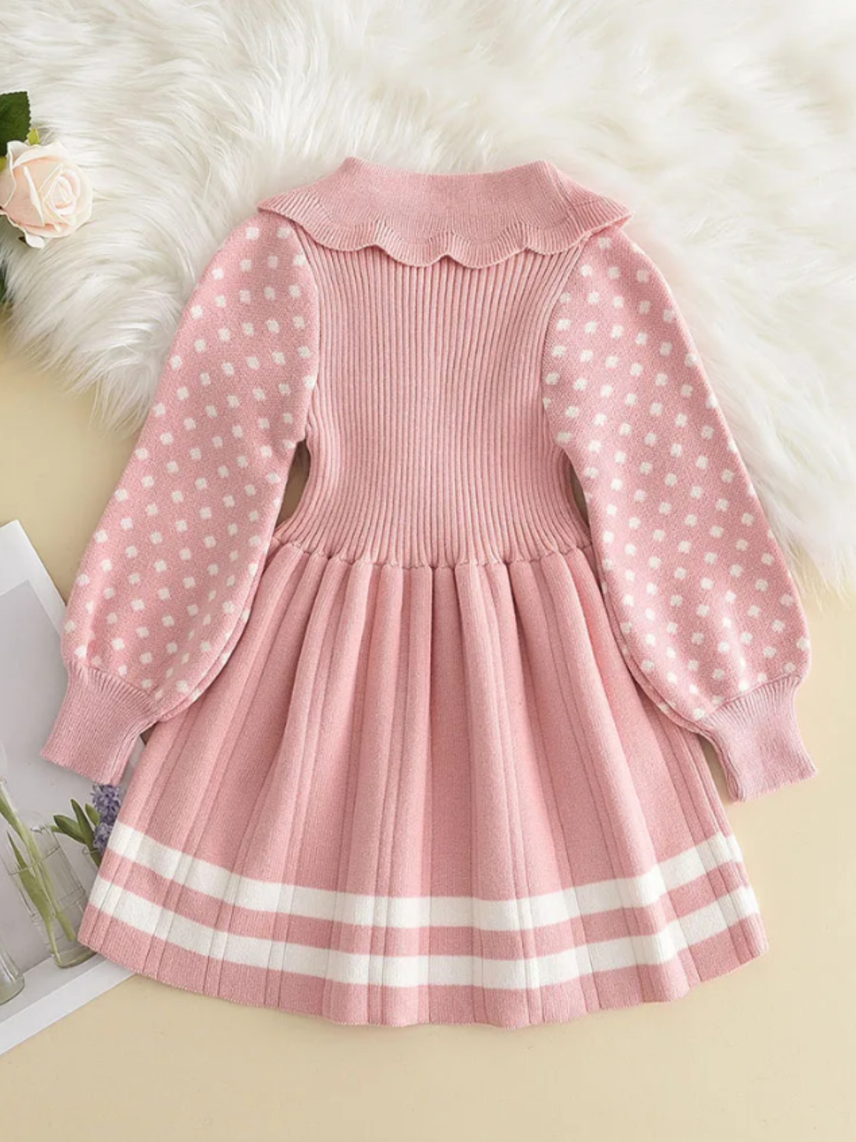 Adorable Polka Dot Sleeve Pleated Knit Dress