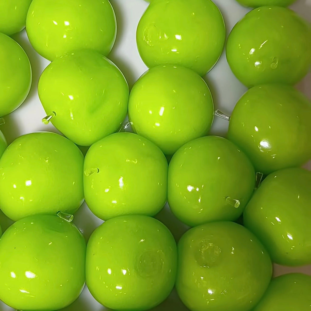 Apple Shape Vasline & Crisp Satisfying Sound Stress Ball