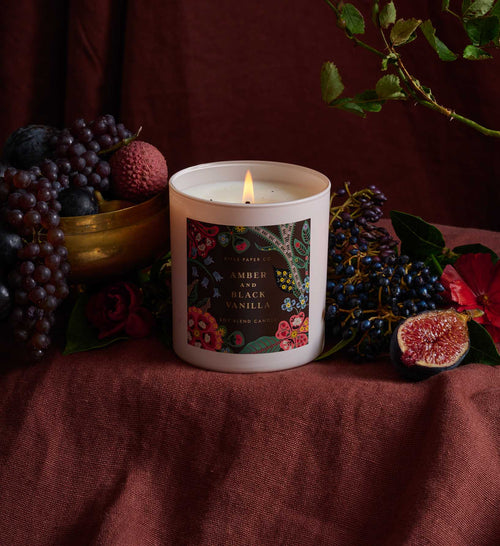 9.5 oz Candle - Amber and Black Vanilla