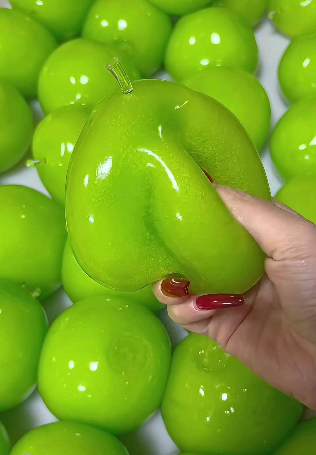 Apple Shape Vasline & Crisp Satisfying Sound Stress Ball